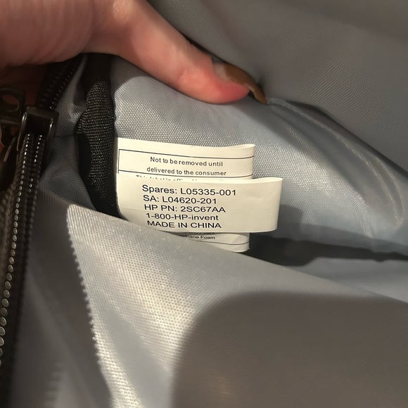 NWOT HP 17.3 Business Backpack - Picture 5 of 6